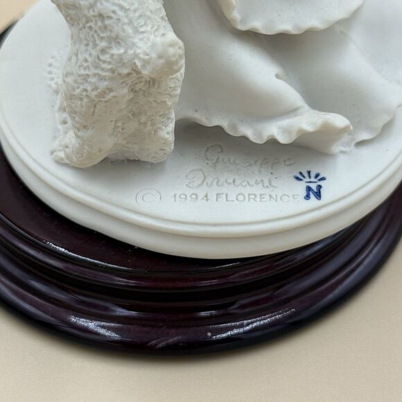 Giuseppe Armani "Dear Friends" Figurine Florence Lady with Poodle & Gold 1994 - Picture 10 of 11